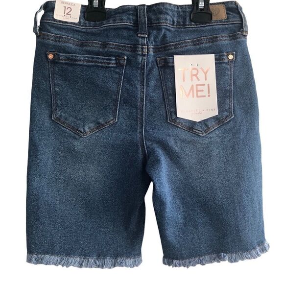 NWT CELEBRITY PINK GIRLS Blue Jeans Denim Ripped Medium Length Shorts Size: 12 - Picture 2 of 2